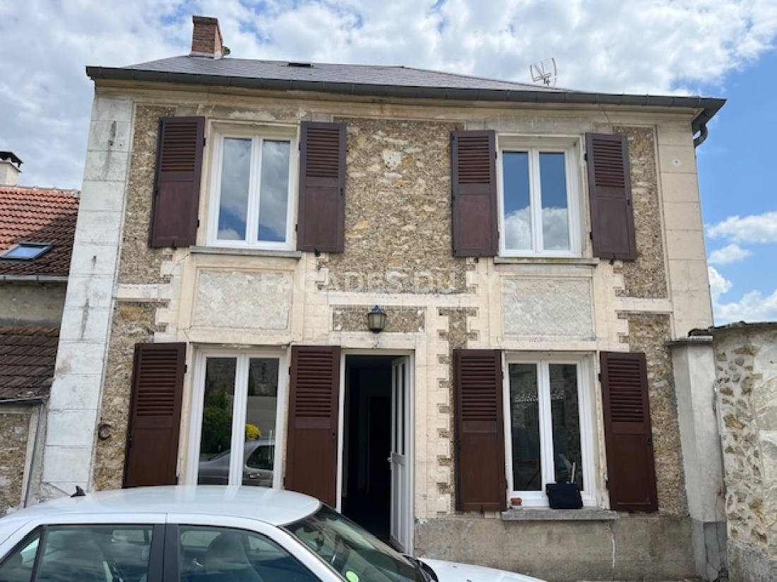 Avant rénovation de la façade à Chelles : état initial de la façade Rénovation façades d'une maison à Chelles, 77500, Seine et Marne